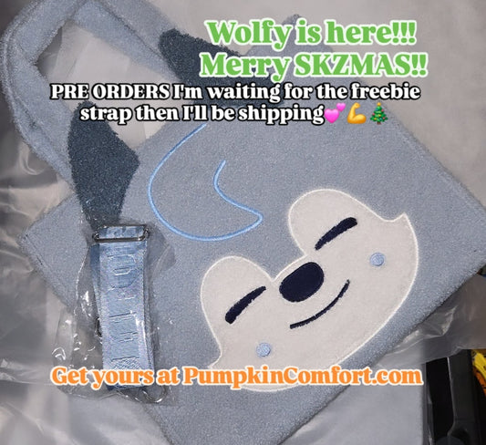Ready to ship!! Wolfy Tote & CrossBody Bag